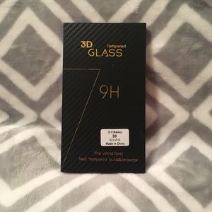 NWOT! Galaxy S8 3D Tempered Glass